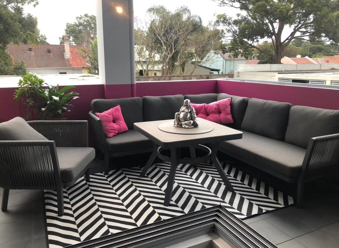 Apartment Modern Spacious 3 Bedroom Penthouse In Enmore